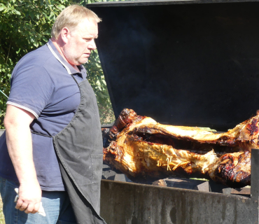 Rozloučení s prázdninami aneb Jestřebské prasátko 2025