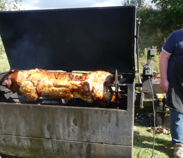 Rozloučení s prázdninami aneb Jestřebské prasátko 2025